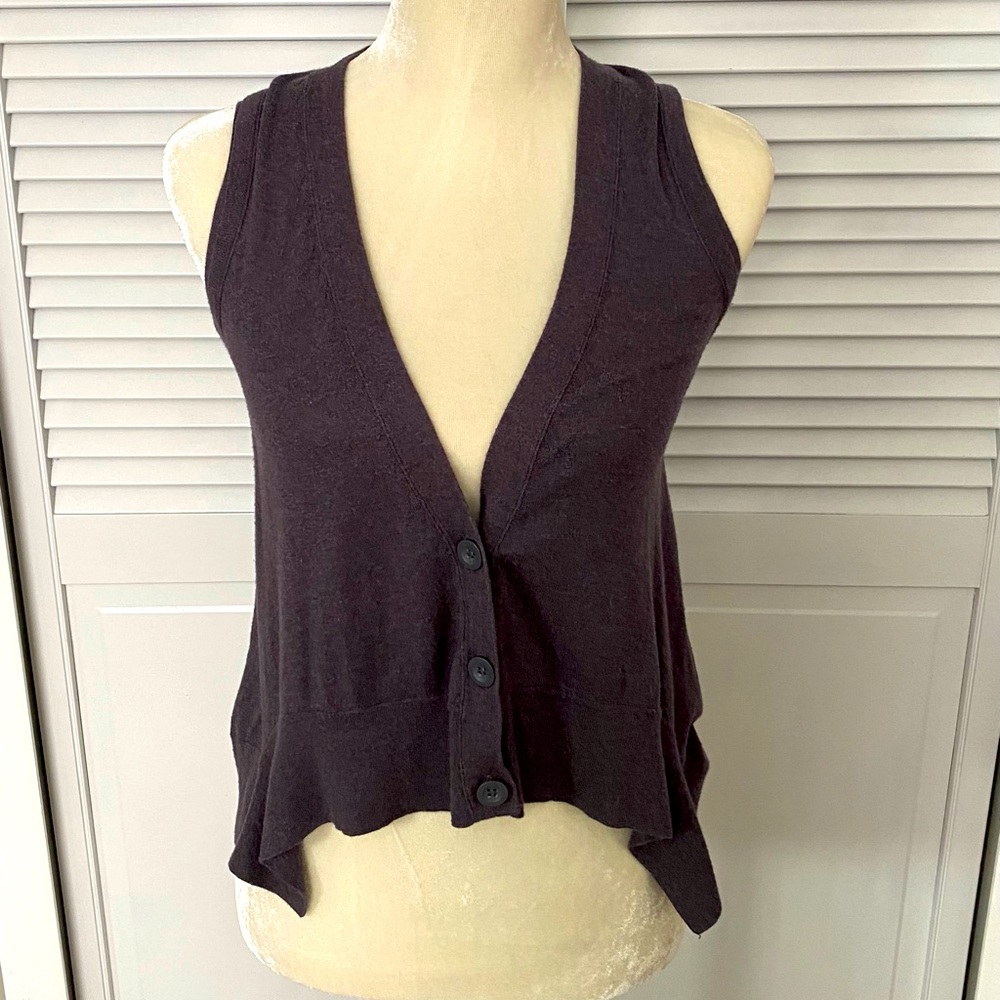 American Eagle button down sweater vest - eggplant